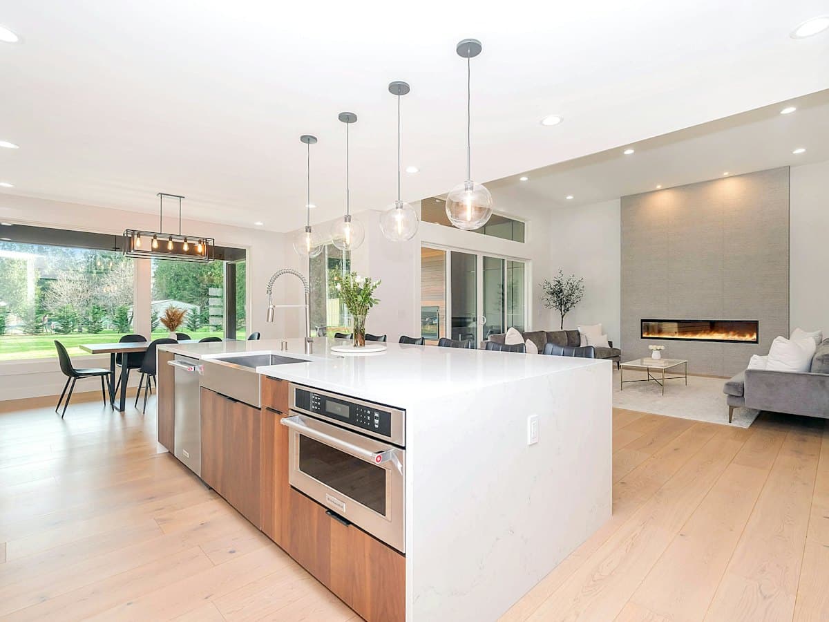 ZUSH kitchen remodeling project 9 in Dubai