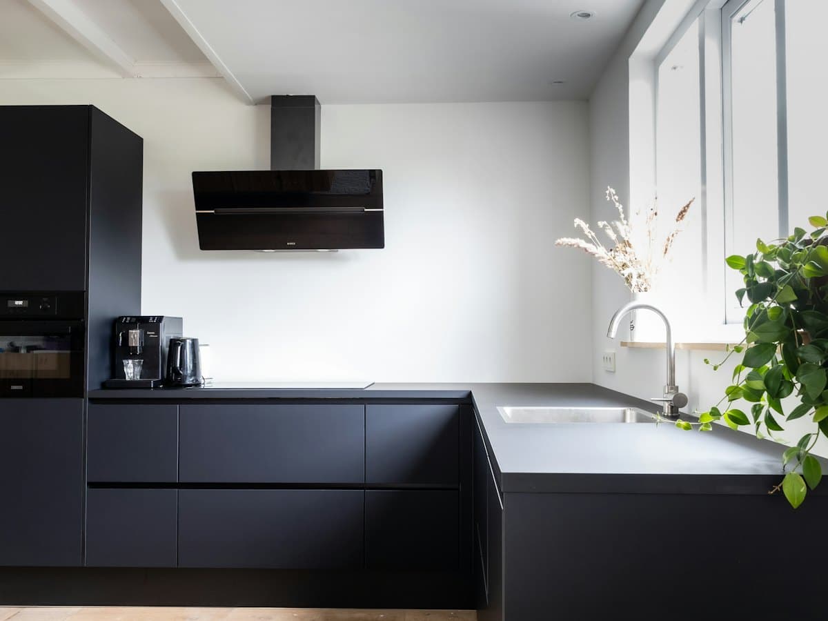 ZUSH kitchen remodeling project 10 in Dubai
